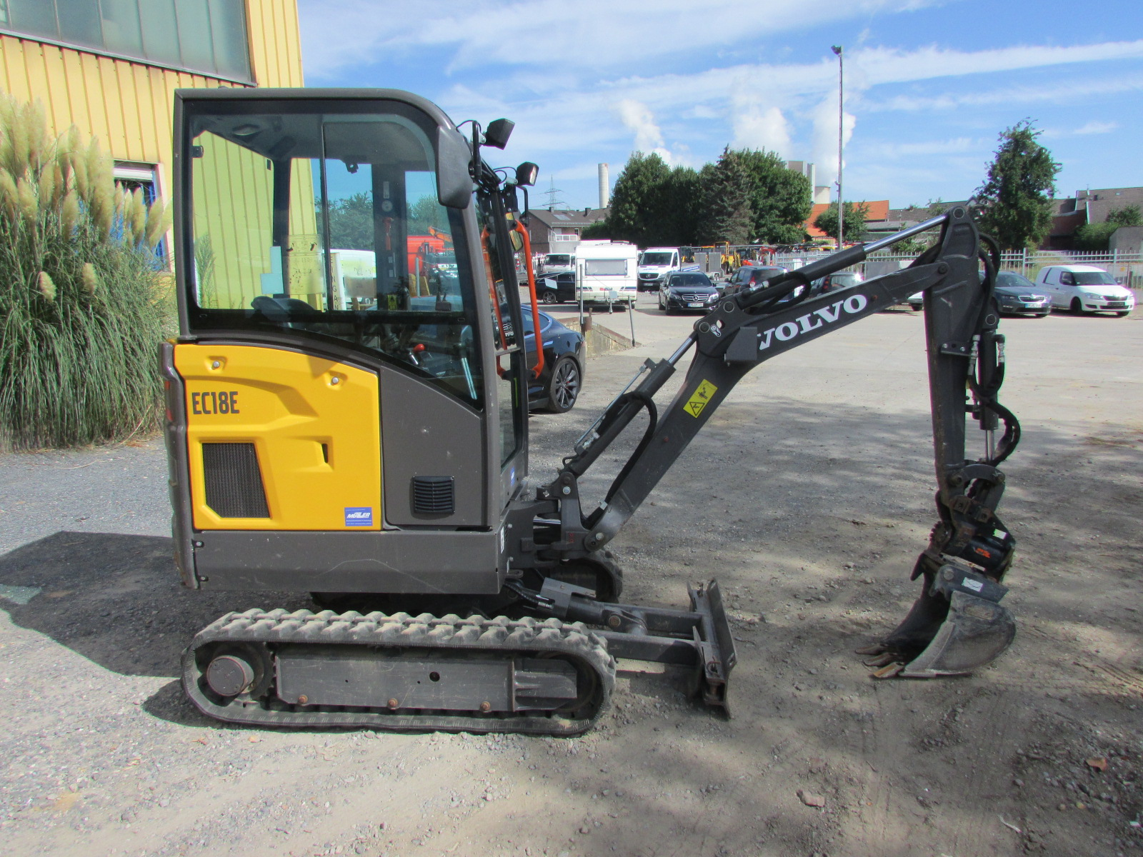 Volvo EC18E – Mini Excavator