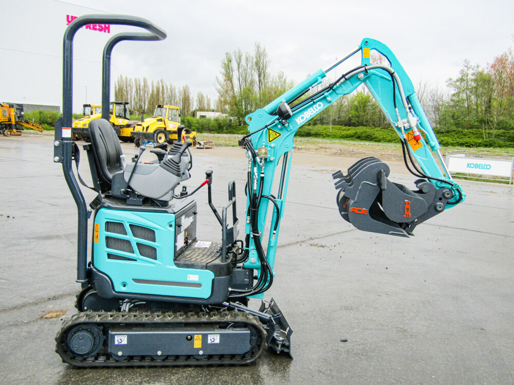 Kobelco SK10SR - Image 6